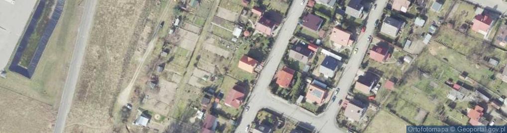 Zdjęcie satelitarne 11 Listopada ul.