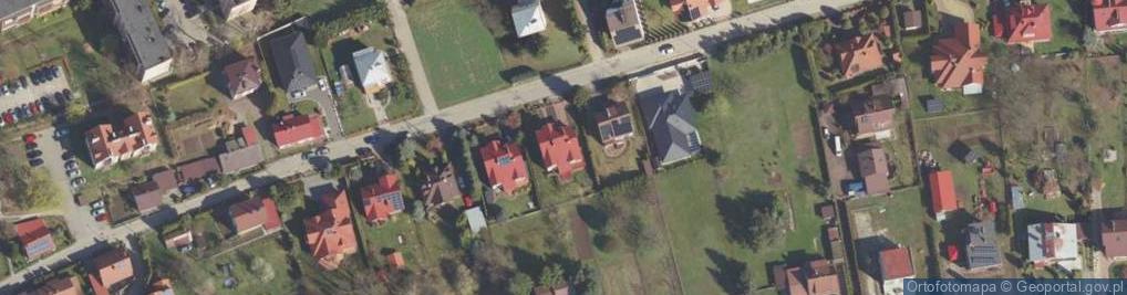 Zdjęcie satelitarne 11 Listopada ul.