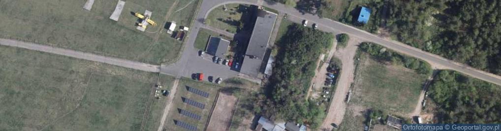 Zdjęcie satelitarne 4 Pułku Lotniczego ul.