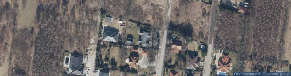 Zdjęcie satelitarne Aleja Pod Dębami al.