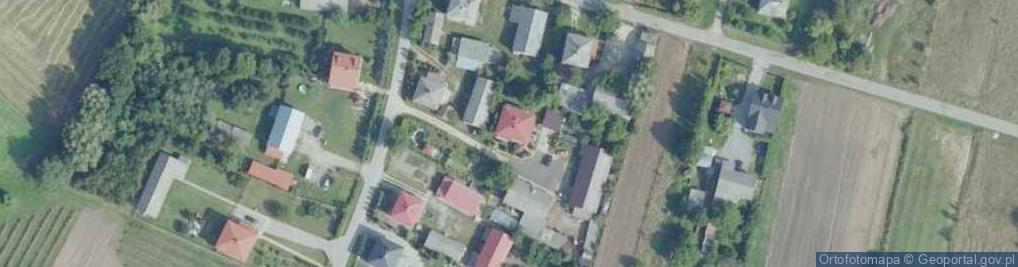 Zdjęcie satelitarne Bazów ul.
