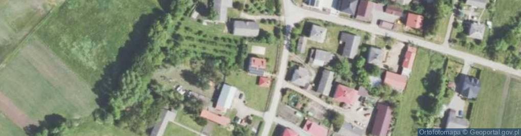 Zdjęcie satelitarne Bazów ul.