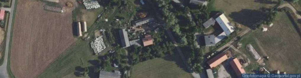 Zdjęcie satelitarne Chwałów ul.