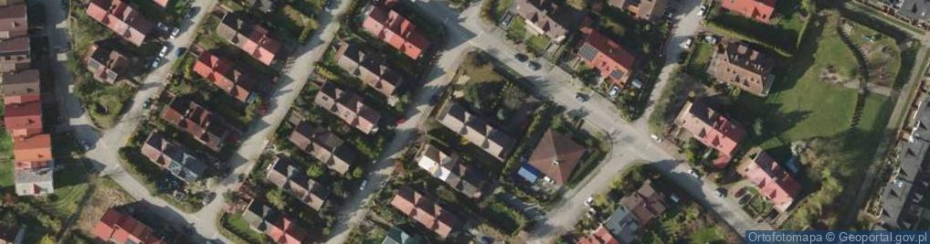Zdjęcie satelitarne Cyprysowa ul.