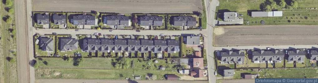 Zdjęcie satelitarne Cyprysowa ul.