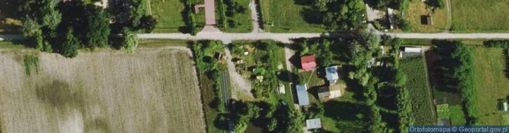 Zdjęcie satelitarne Czerwonych Maków ul.