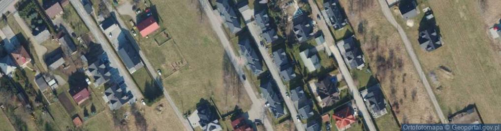 Zdjęcie satelitarne Czerwonych Beretów ul.