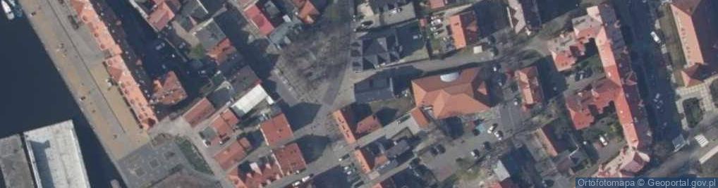 Zdjęcie satelitarne Czerwonych Kosynierów ul.