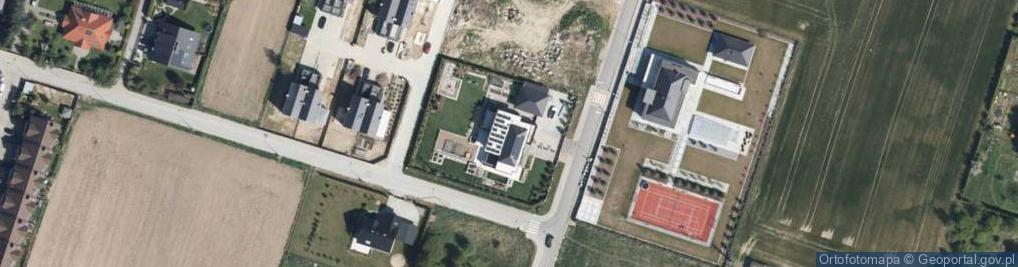 Zdjęcie satelitarne Długa ul.
