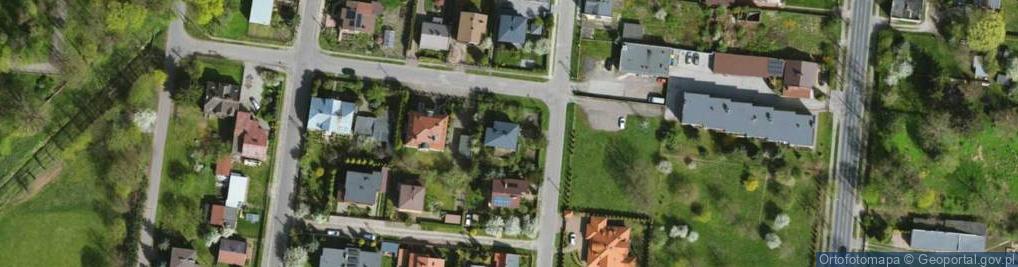 Zdjęcie satelitarne Długa ul.