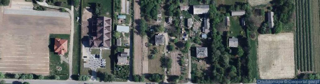 Zdjęcie satelitarne Drzewce-Kolonia ul.