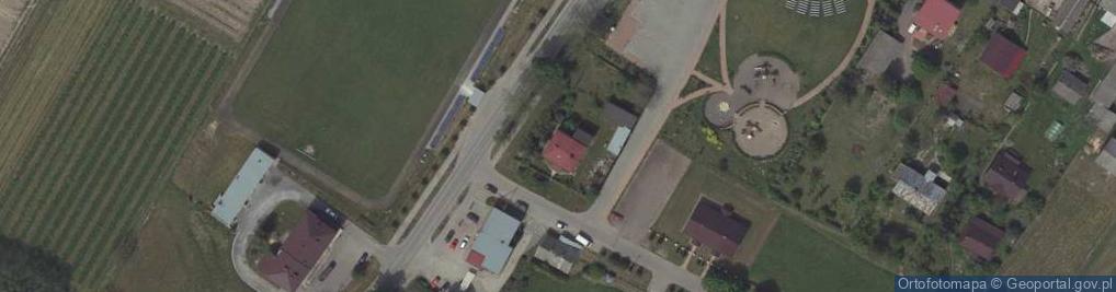 Zdjęcie satelitarne Dzierzkowice-Rynek ul.