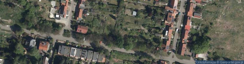 Zdjęcie satelitarne Fioletowa ul.
