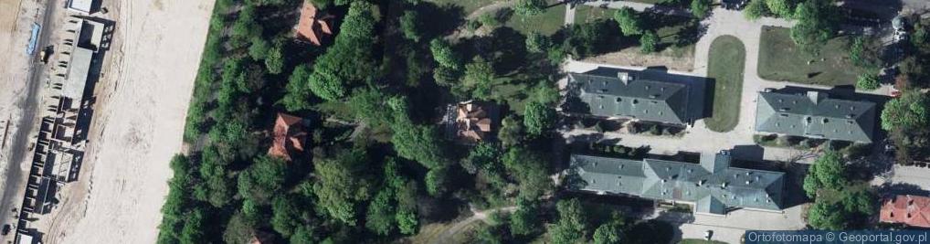 Zdjęcie satelitarne Florera Romana, płk. pil. ul.