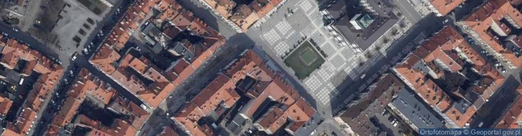 Zdjęcie satelitarne Główny Rynek ul.