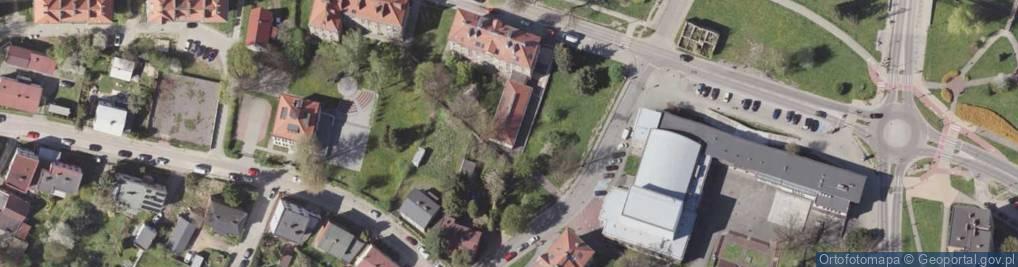Zdjęcie satelitarne Hlonda Augusta, ks. kard. Prymasa ul.