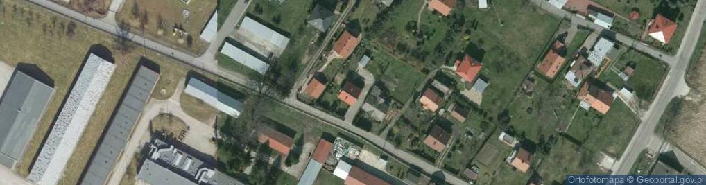 Zdjęcie satelitarne II Pułku Pancernego ul.