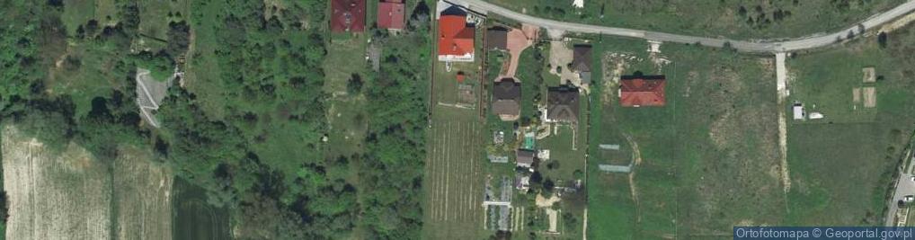 Zdjęcie satelitarne Iwanowice Dworskie ul.