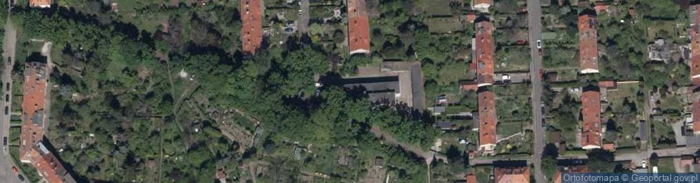 Zdjęcie satelitarne Jezierskiego Franciszka Salezego, ks. ul.