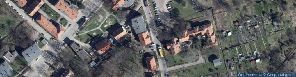 Zdjęcie satelitarne Karkonoska ul.
