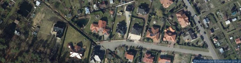 Zdjęcie satelitarne Kowalskiego Włodzimierza, ks. ul.