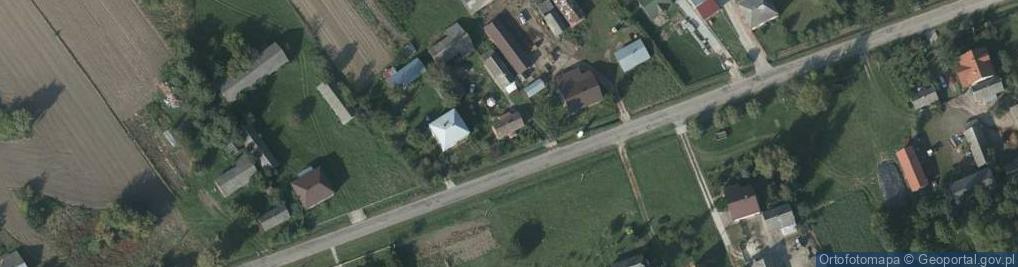Zdjęcie satelitarne Komarów-Wieś ul.