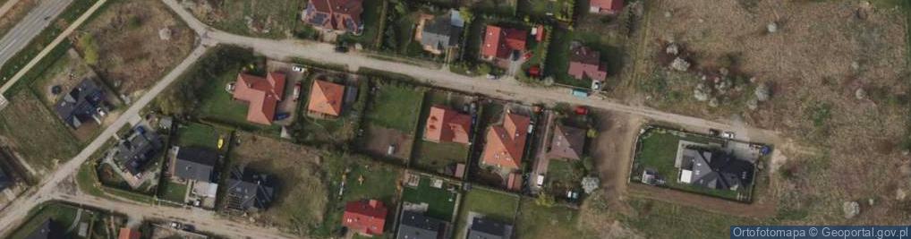 Zdjęcie satelitarne Komara Władysława ul.