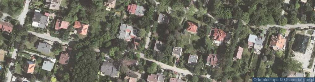 Zdjęcie satelitarne Łazarskiego Jana ul.