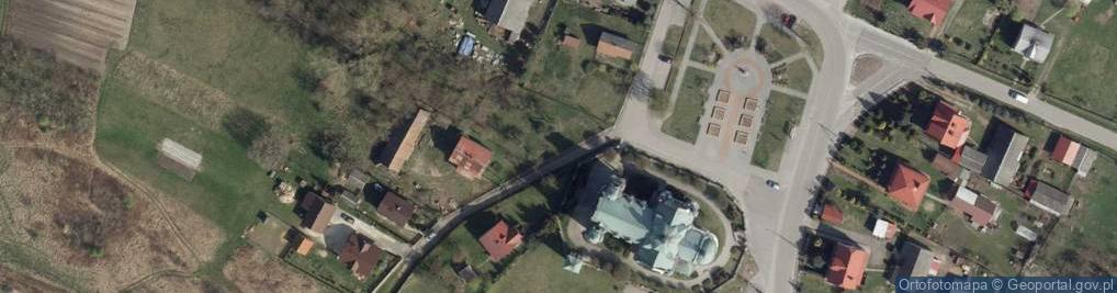 Zdjęcie satelitarne Leśniaka Józefa, ks. ul.
