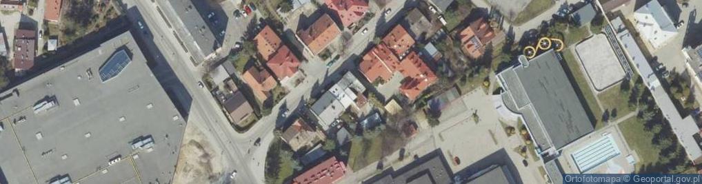 Zdjęcie satelitarne Lisińskiego Mieczysława, ks. ul.