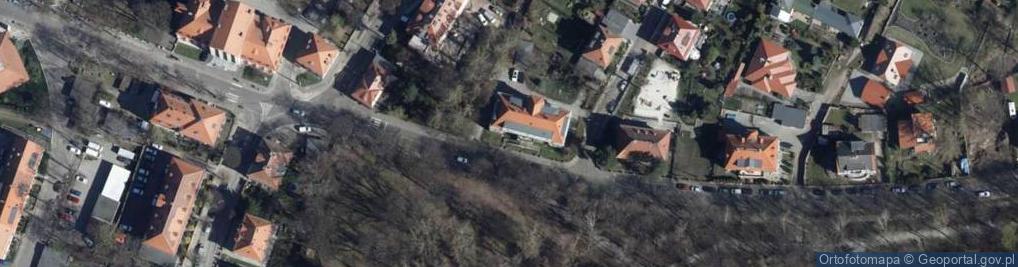 Zdjęcie satelitarne Lotników ul.