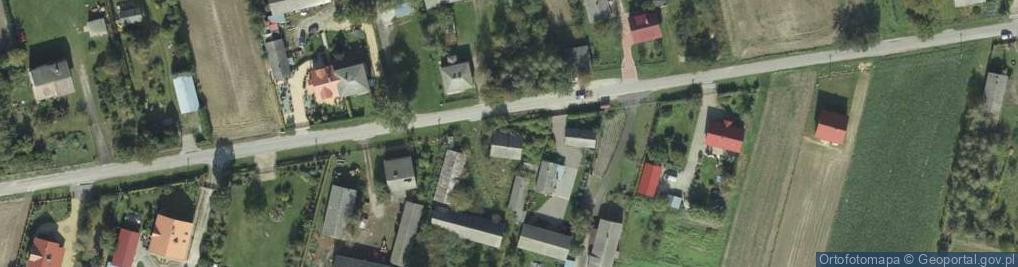 Zdjęcie satelitarne Łuszczów-Kolonia ul.