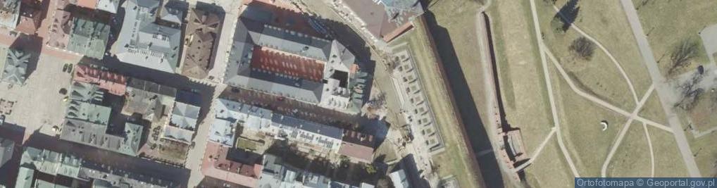 Zdjęcie satelitarne Łukasińskiego Waleriana, mjr. ul.