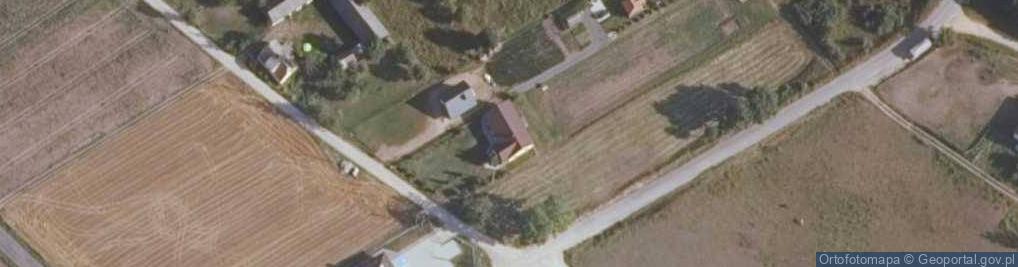 Zdjęcie satelitarne Małe Raczki ul.