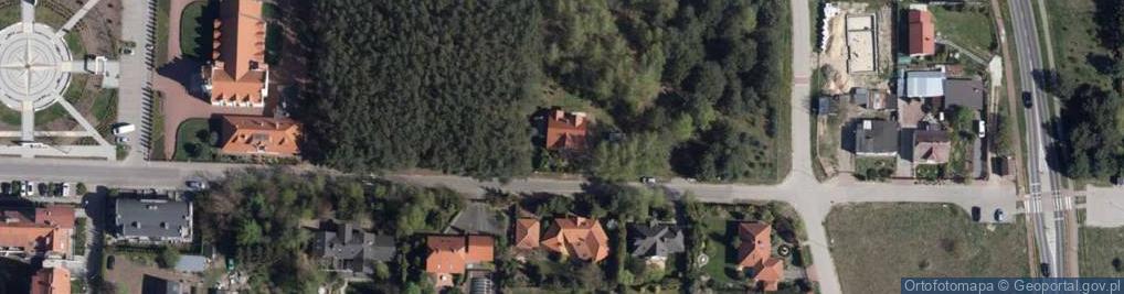 Zdjęcie satelitarne Mrossa Henryka, ks. ul.