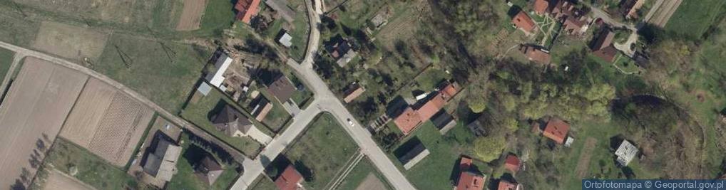Zdjęcie satelitarne Nadbrzeżna ul.