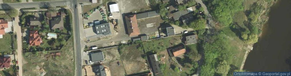 Zdjęcie satelitarne Nadwarciańska ul.