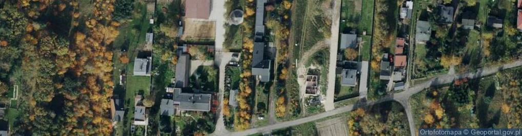 Zdjęcie satelitarne Naftowa ul.