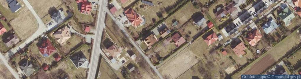 Zdjęcie satelitarne Niemaszków Józefa i Romana ul.