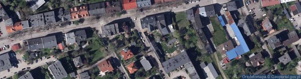 Zdjęcie satelitarne NMP Królowej Polski ul.
