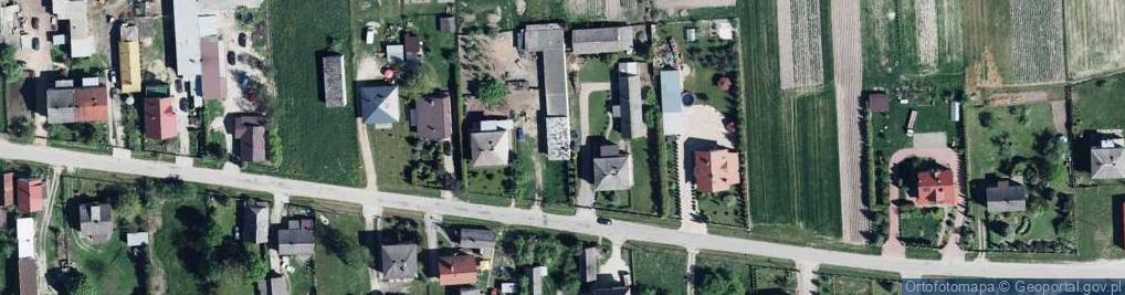 Zdjęcie satelitarne Nowy Bazanów ul.
