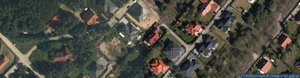 Zdjęcie satelitarne Obrońców Modlina ul.