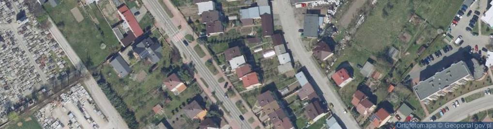 Zdjęcie satelitarne Obrońców Zambrowa ul.