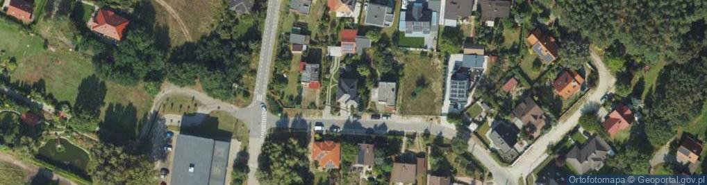 Zdjęcie satelitarne Ochla-Makuszyńskiego Kornela ul.