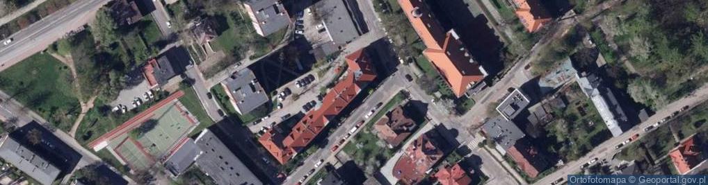 Zdjęcie satelitarne Osuchowskiego Antoniego ul.