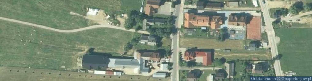 Zdjęcie satelitarne Papieska ul.