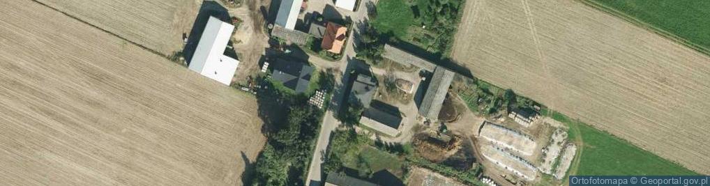 Zdjęcie satelitarne Paradów ul.