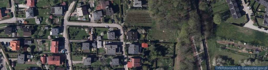 Zdjęcie satelitarne Pierwiosnków ul.