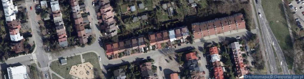 Zdjęcie satelitarne Pływacka ul.