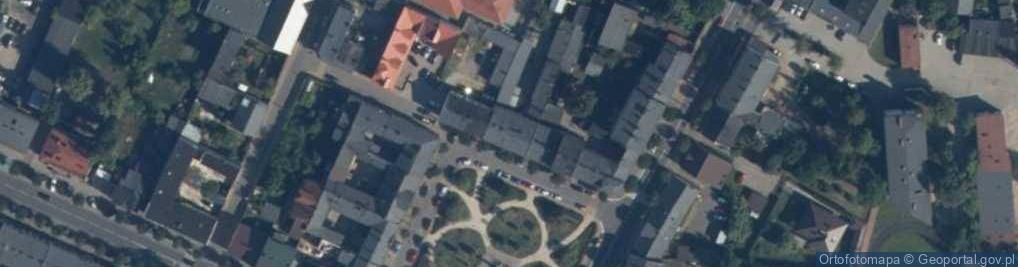 Zdjęcie satelitarne Plac Dąbrowskiego Jarosława, gen. pl.